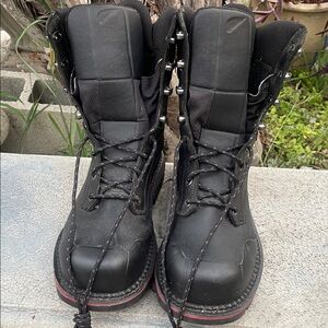 Red Wing Shoes Men's Black and Red Boots